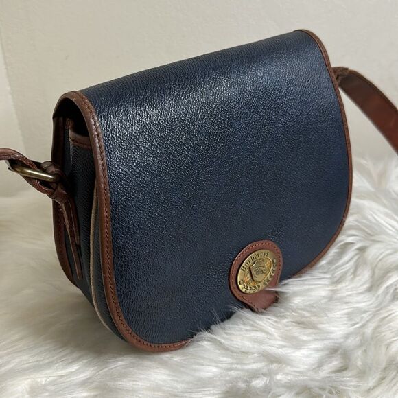 💯Authentic Burberry Shoulder Bag💯 - Picture 10 of 17